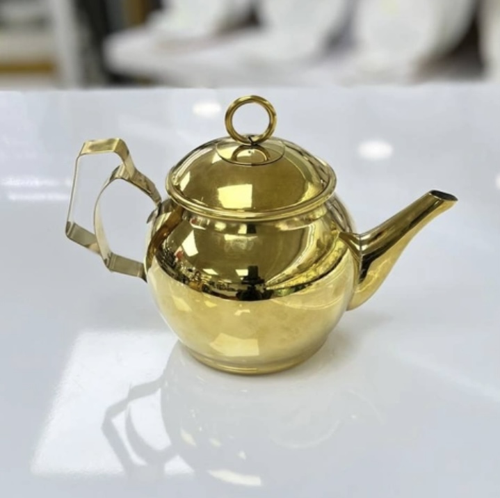 قوری طلایی 1لیتر bertoni